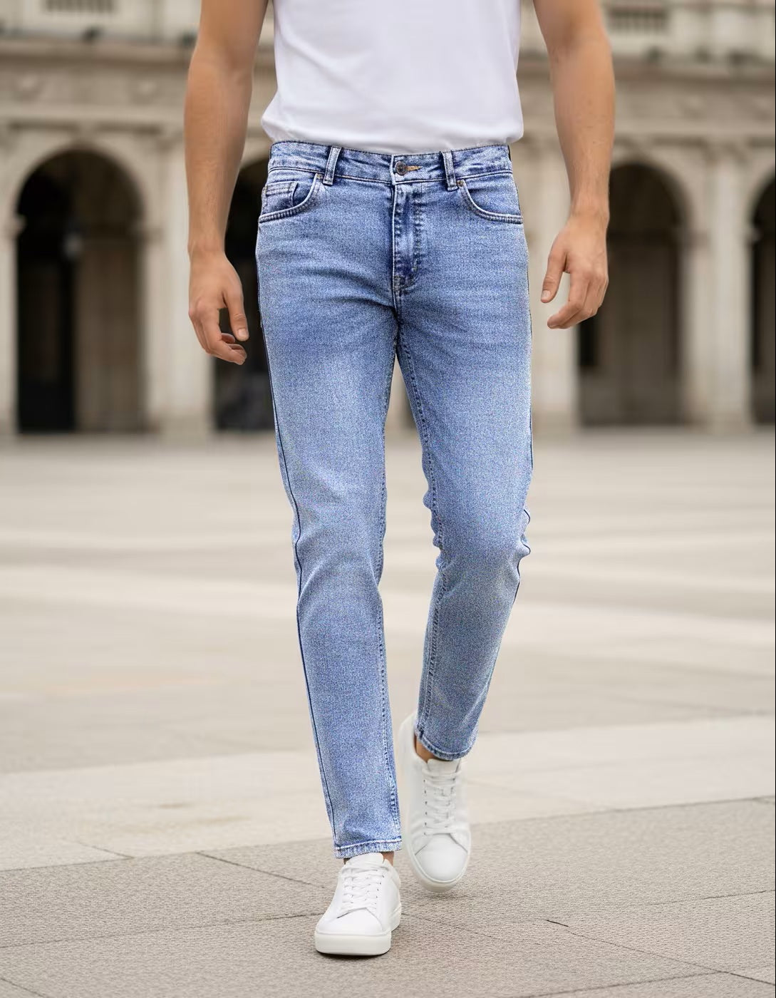 Ankle Length Fly With Button Closure Mid Wash Jeans