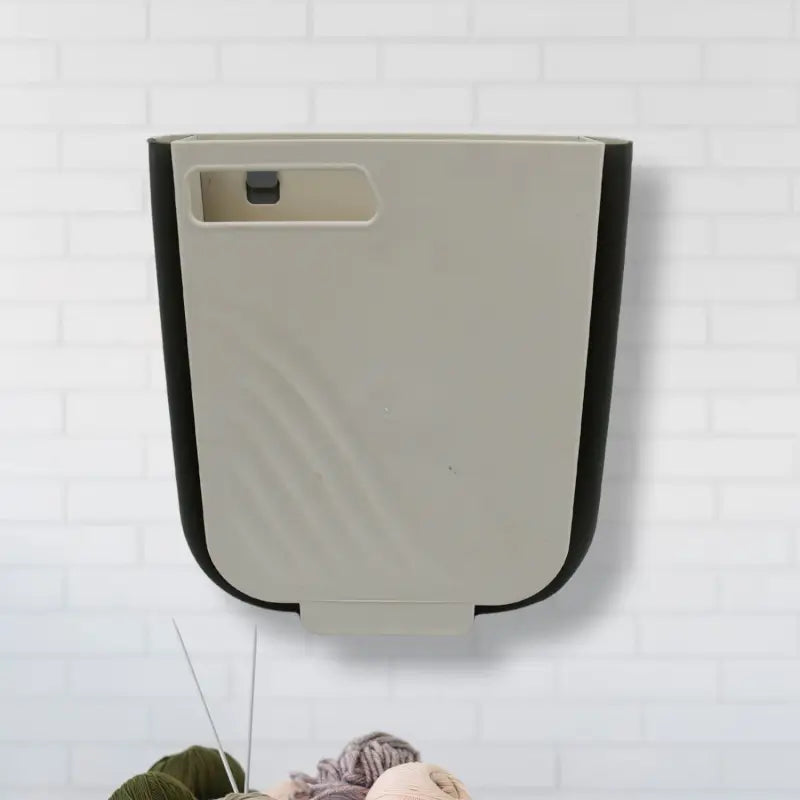 Hanging Trash Can for Kitchen Cabinet Door, Small Collapsible Foldable Waste Bins, Hanging Trash Holder for Bathroom Bedroom Office Car, Portable ( default, SMALL ).