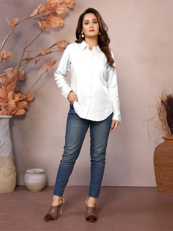 Golden Pure Viscose Collared Neck Hip Length Half Sleeve Shirt For Women