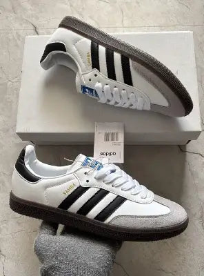 Woodage Stylish Sports Shoes – Men’s Running Sneakers ( default)